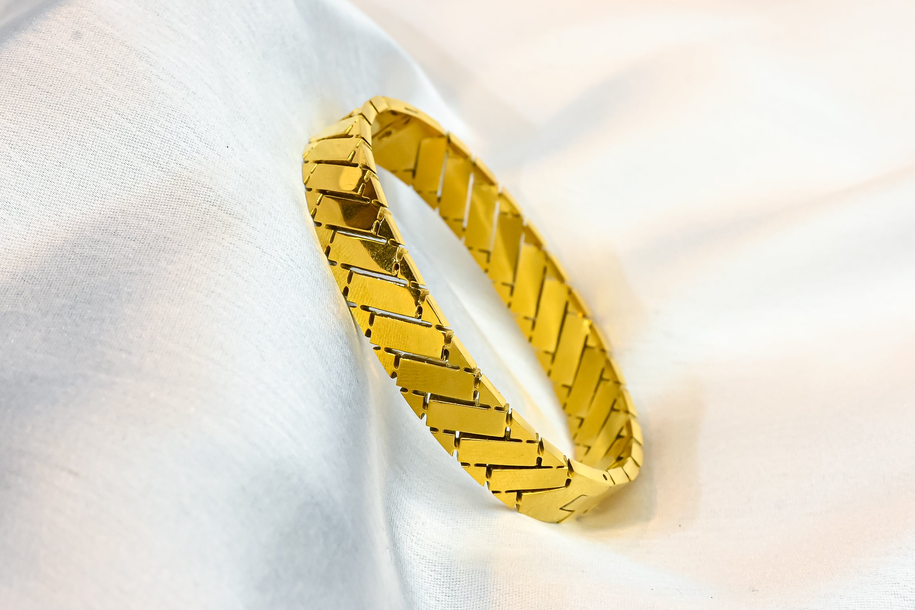 The Tessellate Linked Bangle
