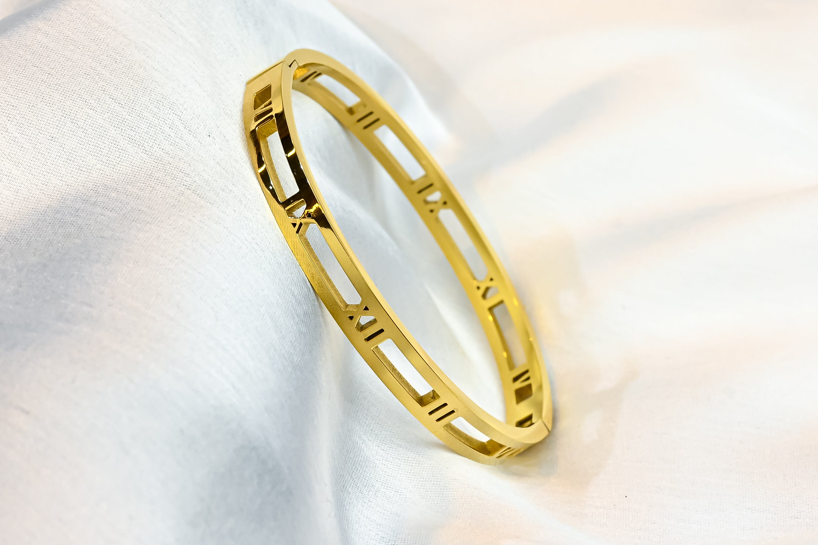 The Eternal Numeral Bangle